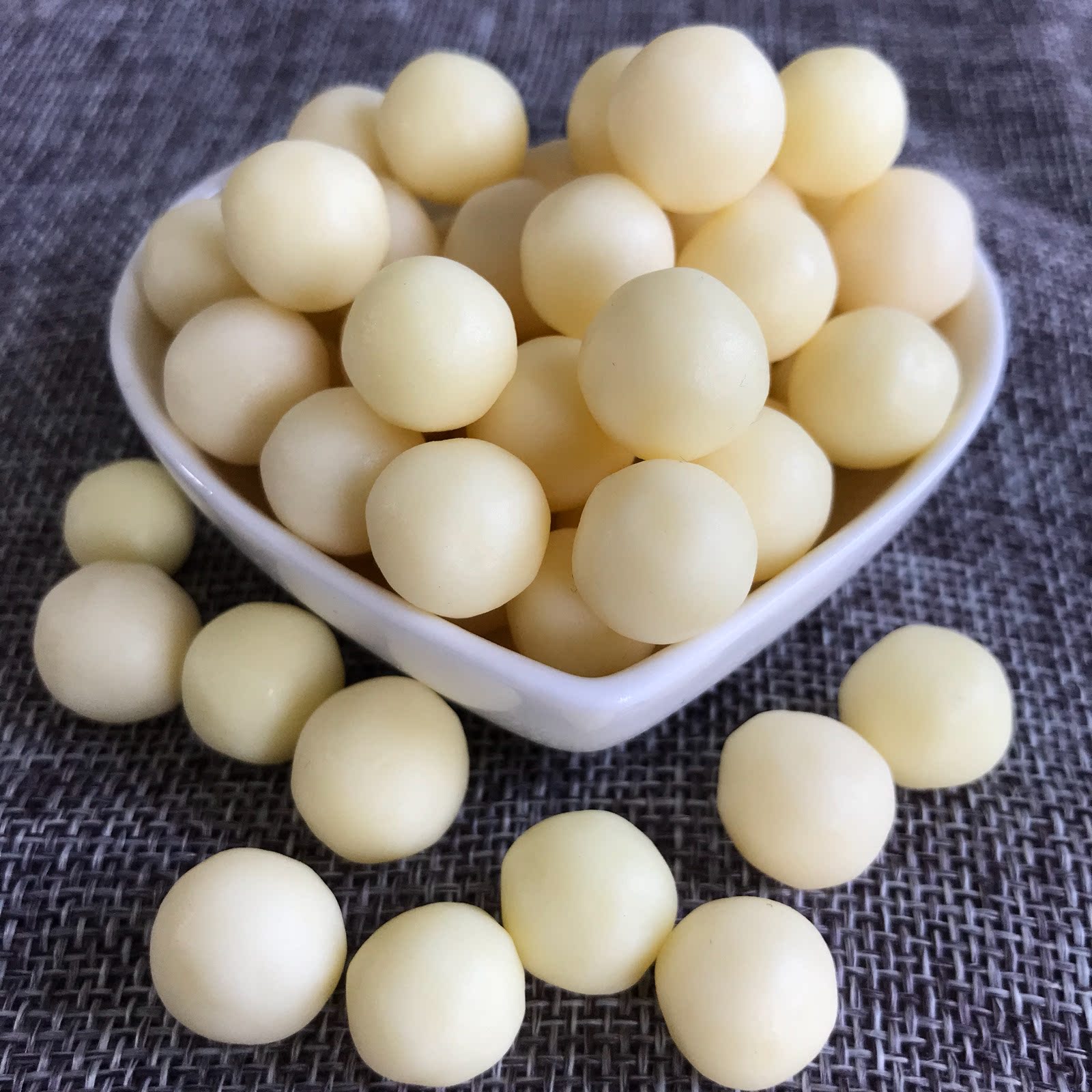 Cheese Ball Dairy Cheese Ball Pet Rabbit Dragon Cat Dutch Pig Hamster Healthy Snacks Calcium 30 gr