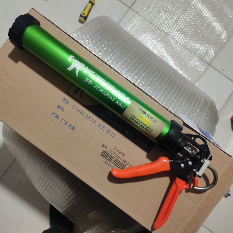 Changhong 212 soft structure glue gun glass glue gun large stroke 25 times labor-saving three-bearing transparent barrel glue gun