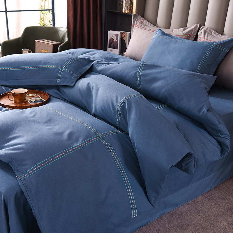 Small red book recommended four pieces of jacket pure cotton thickened bed sheet with simple wind all-cotton mill wool embroidered quilt cover bedding