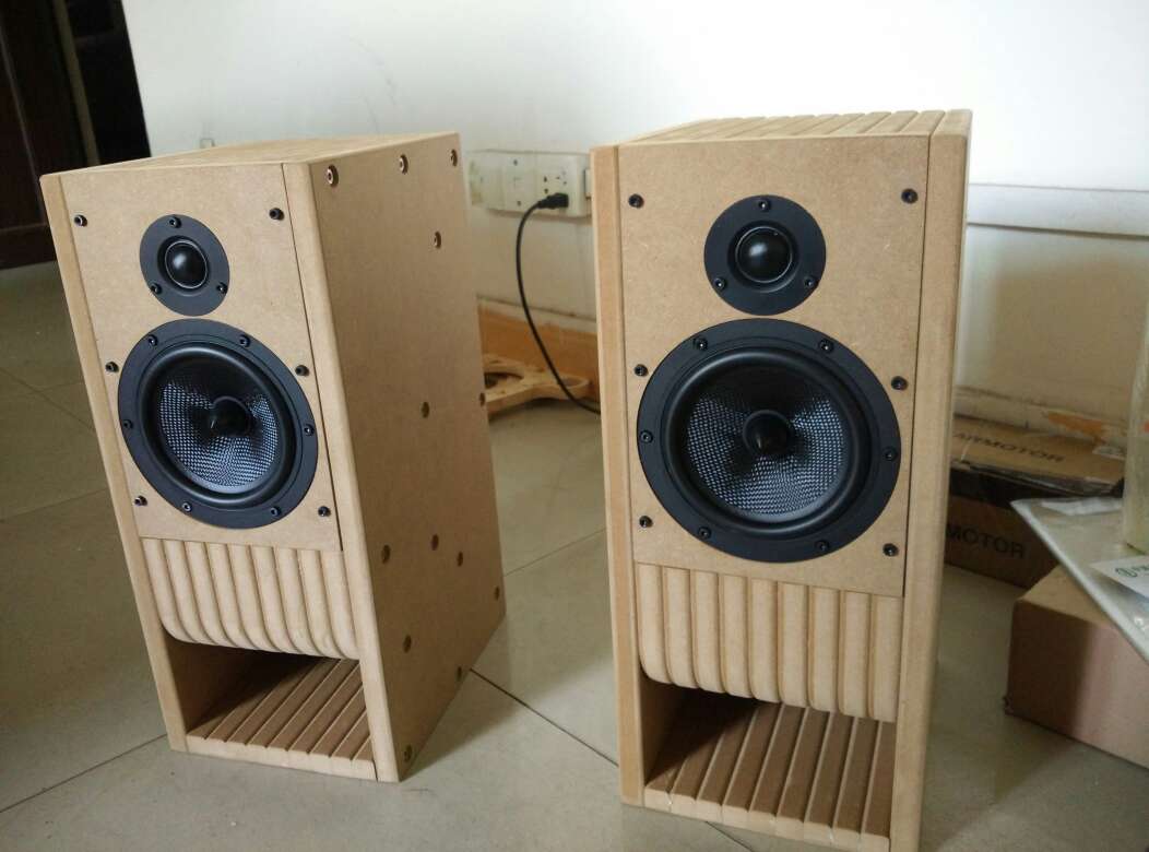 Wood speakers, Speaker box design, Diy kits