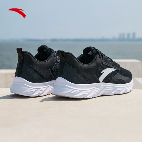 Дышащая черная летняя амортизирующая износостойкая спортивная обувь