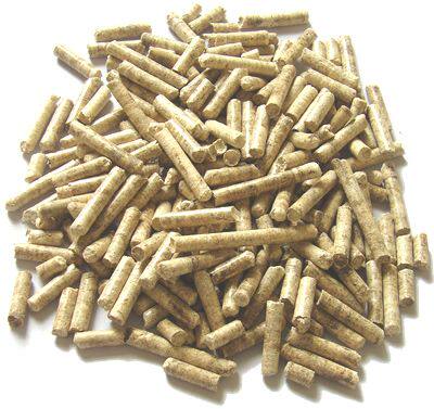 Golden burning biomass pellet fuel pine pine material 6mm does not coke, does not agglomerate, is easy to ignite and is resistant to burning
