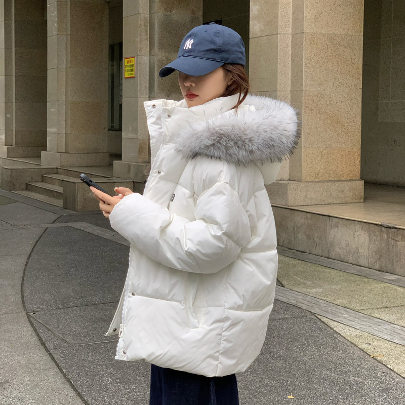 2026 New Winter down Cotton Jacket for Women, Thickened and Warm, Loose Short Style for Petite Women, Cotton Coat and Outerwear for Women