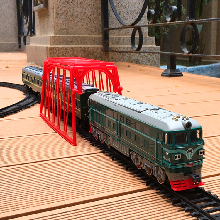 Children's electric green skin Dongfeng 4B internal combustion engine train track toy high-speed rail Fuxing small train set track