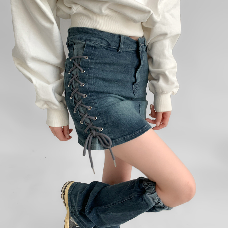 Nighttime Classroom Denim Skirt, American Retro Hot Girl Style, Hip-Hugging Short Skirt, Mid-Calf Socks, Women's Spring and Autumn Style