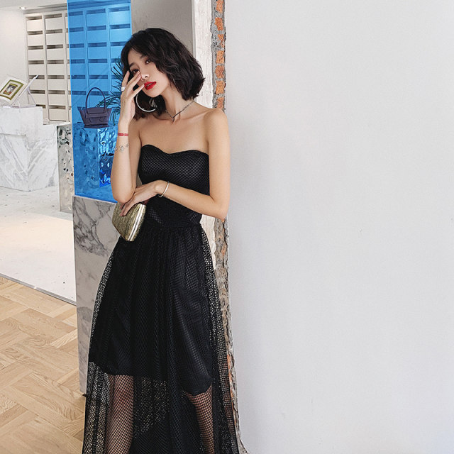 Spot clearance dress skirt female banquet temperament new black dress celebrity host annual meeting evening dress