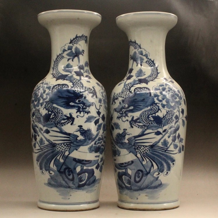 (Pair) Qing Kangxi blue and white porcelain dragon and phoenix Chengxiang bottle antique antique antique porcelain old porcelain