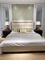 Italian light luxury solid wood leather art bed master bedroom wedding bed 1 8m double INS internet celebrity bed storage modern and simple