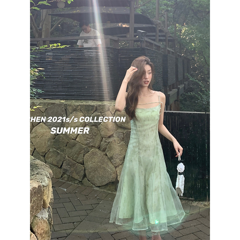 cchen Chen Chen_Tea break French dress female 2022 summer new floral small first love green suspender skirt