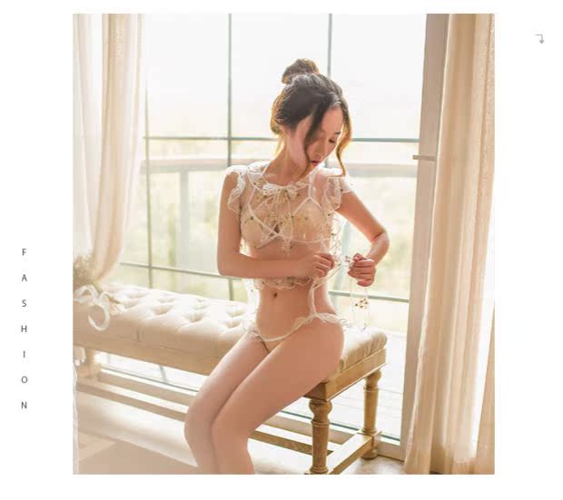 Niềm vui của cô nàng cực kỳ quyến rũ Đồ lót gợi cảm Phối cảnh gợi cảm Hoa thêu chiffon tươi Bộ đồ ngủ dễ thương SM Set bộ đồ mặc nhà