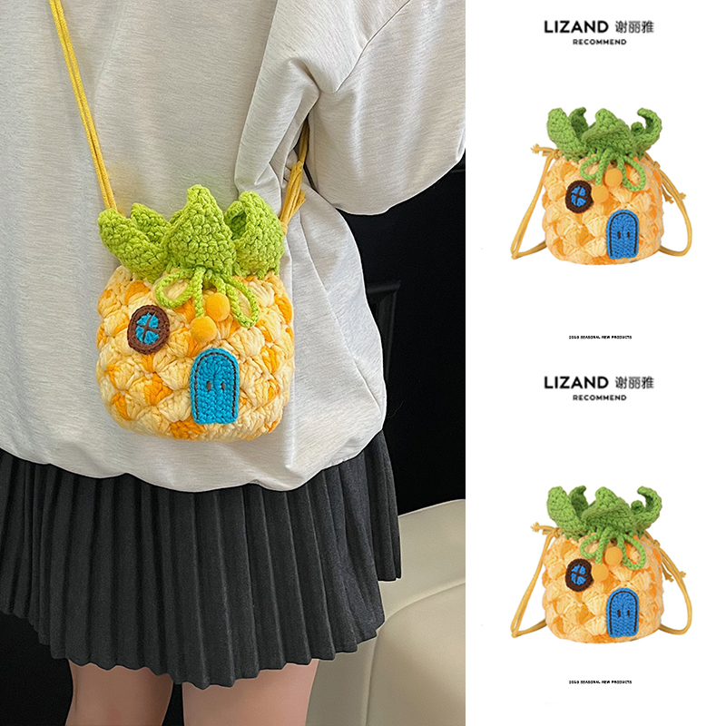 Spring and Summer Quirky and Cute Mini Woven Crossbody Bag for Women 2026 New Pineapple Knitted Coin Purse Trendy
