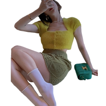 Short-tape awkward glutinous hot girl knitting coat female spring high waist and lean buttock skirt suit