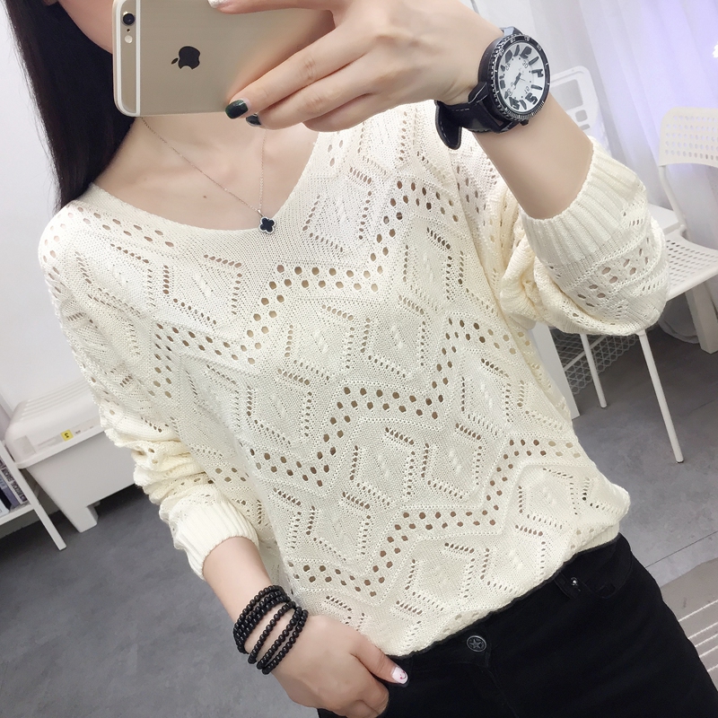 Loose V-Neck Knitted Batwing Top 2026 Spring New Style Hollow Versatile Short Long-Sleeved Base Sweater Top for Women