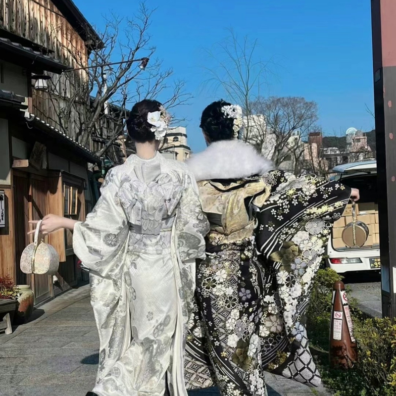 Japanese Traditional Women's Formal Dress, Chinoiserie Kimono, Black Gold, White Gold, Gold Thread Fabric, Modern Retro Travel Photography Clothing Japanese Traditional Women's Formal Dress, Chinoiserie Kimono, Black Gold, White Gold, Gold Thread Fabric, Modern Retro Travel Photography Clothing