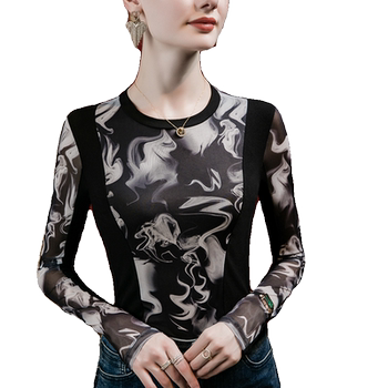 Printed mesh black stitching design bottoming shirt for women