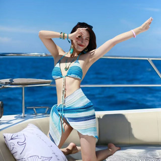 鲨鱼小姐新款比基尼贝壳链条纯欲辣妹小胸度假温泉分体泳衣三件套