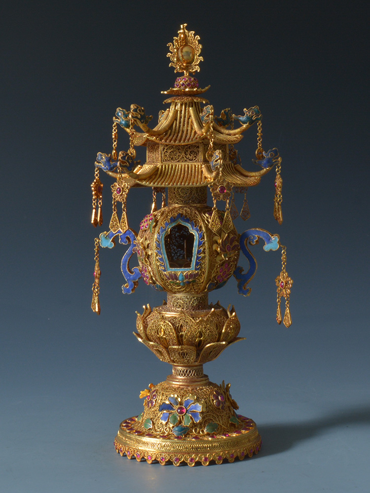 中国古董品 唐代 青銅製 鎏金 人物置物 古董古玩收藏器唐代人物花纹鎏金婴戏纹三足瓶仿古金器手工艺品