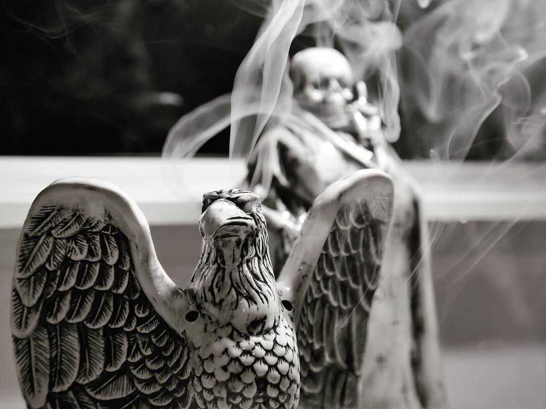 High quality NBHD Old Eagle Aroma Furnace Neighborhood Ceramic Incense Stove Pendulum boomer table swing pieces