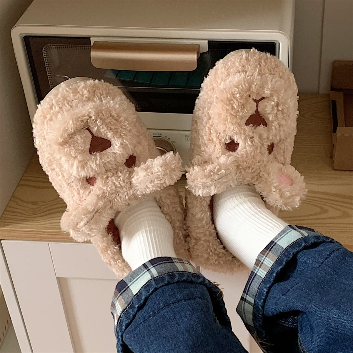 Women's winter warm fluffy moon shoes cartoon cute girl heart home bedroom non-slip all-inclusive cotton slippers