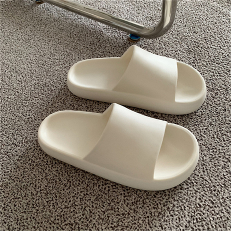 Solid & Off WhiteFeeling of stepping on shit Thick bottom slipper female summer Wear out lovers ins tide personality fashion indoor take a shower non-slip Sandals male