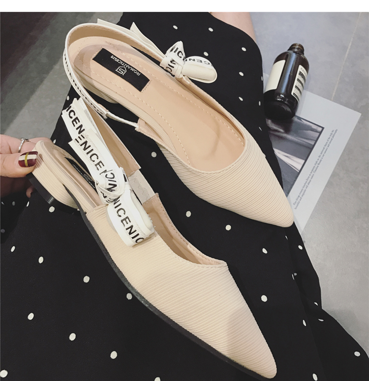 Dép nữ mùa hè 2019 mới bảng chữ cái tiếng Anh quai nhọn giày cao gót stiletto baotou nơ với giày đơn - Sandal sandal nữ đẹp