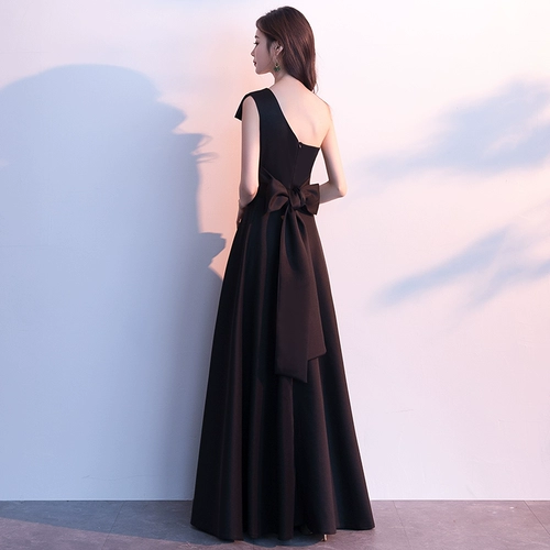 Черное вечернее платье, элитный костюм, юбка, яркий броский стиль, изысканный стиль