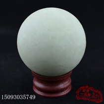 Antiques and miscellaneous collection ornaments jewelry gemstones stone ornaments luminous balls fluorescent balls and a pair of bases