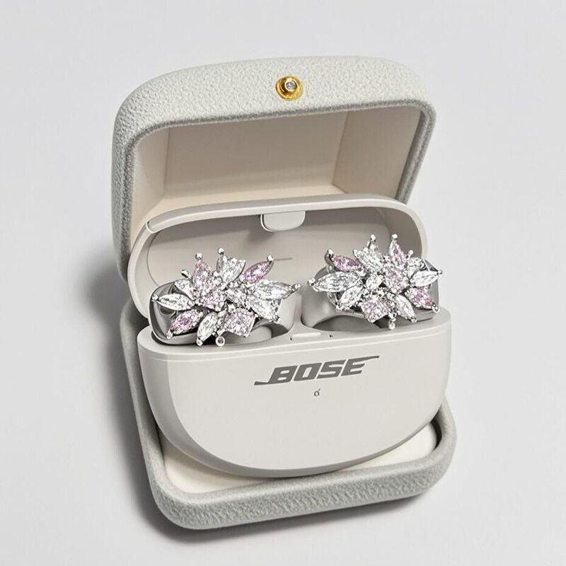 Bose Earphones with Diamond Ear Clips and Ear Studs for Women, Versatile and High-End Accessories
