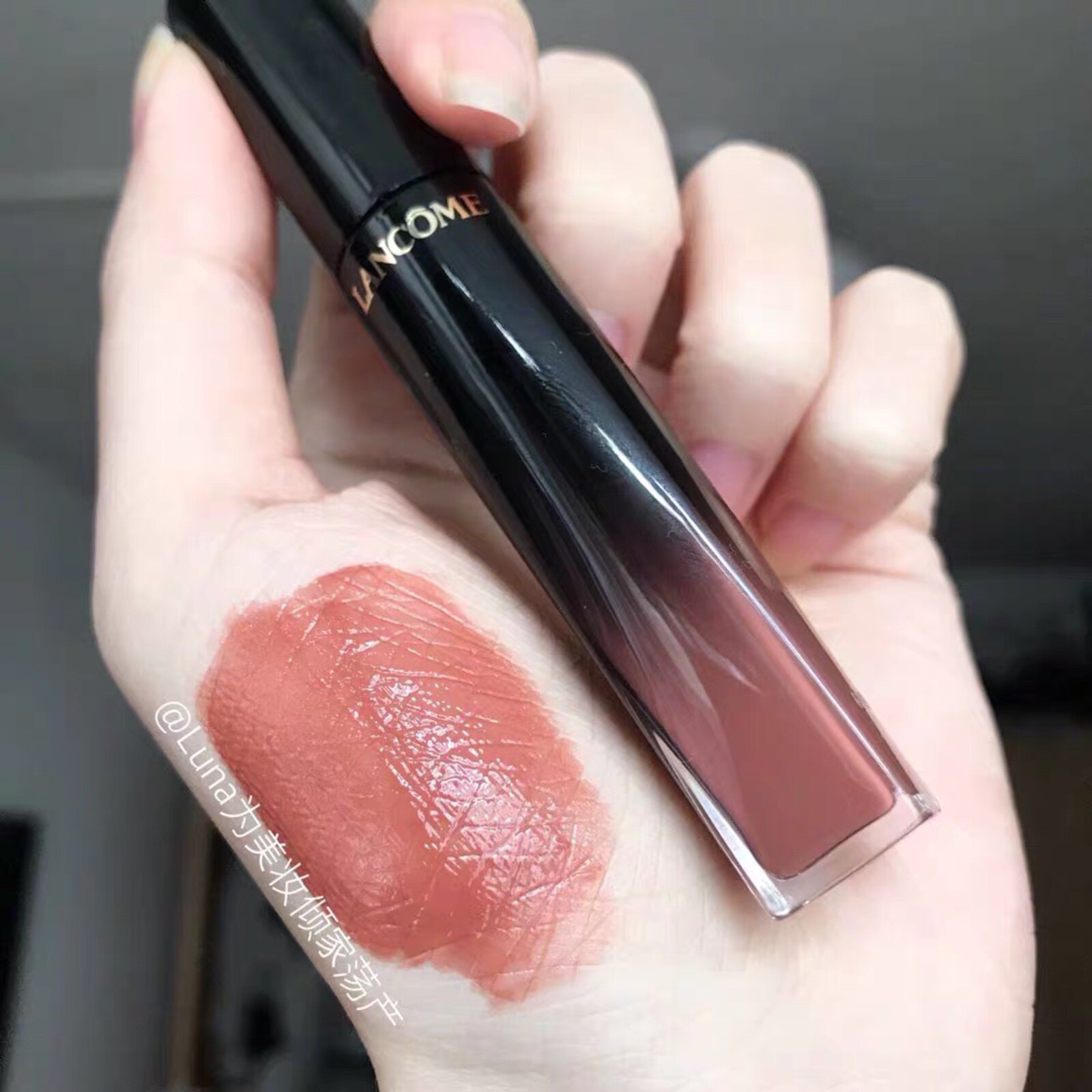 Spot Lancome Lancome pure lacquered light black tube lip glaze 274 # colour lipstick red milk tea colour 8ml