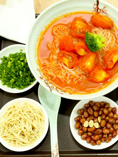 Томатный соус Sheng En 15260- 1 м Линия Основа для супа Malatang Томатный рыбный коммерческий соус-приправа 1,0 кг Упаковка