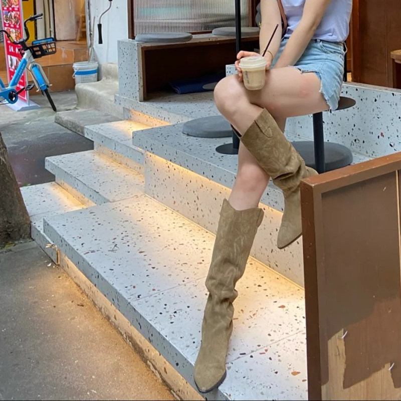 Cowboy Long Boots Woman 2021 New Ken Bean Custard Coarse Heel Retro Patterned Pattern Sleeve Hot Girl Riding Boots