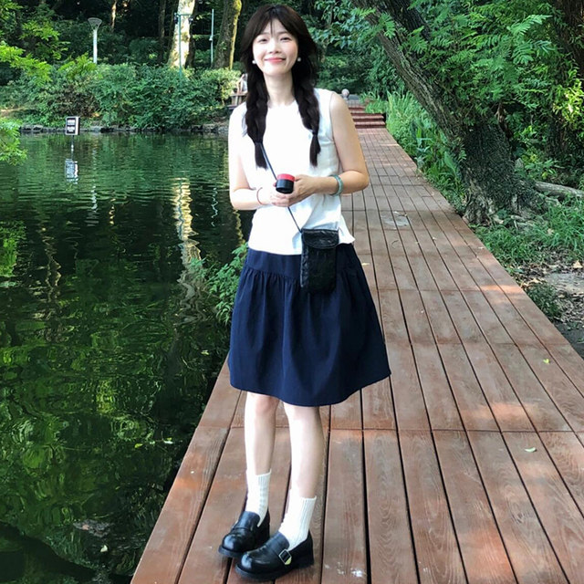 Japanese college style short skirt for women summer 2025 new elastic waist a-line umbrella skirt versatile cake sports skirt