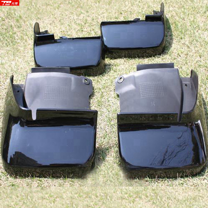 Suitable for 03-07 Seven generations of Yaakaku refecasting special baking lacquered mudguard sandstone blocking clay rubber protective decoration