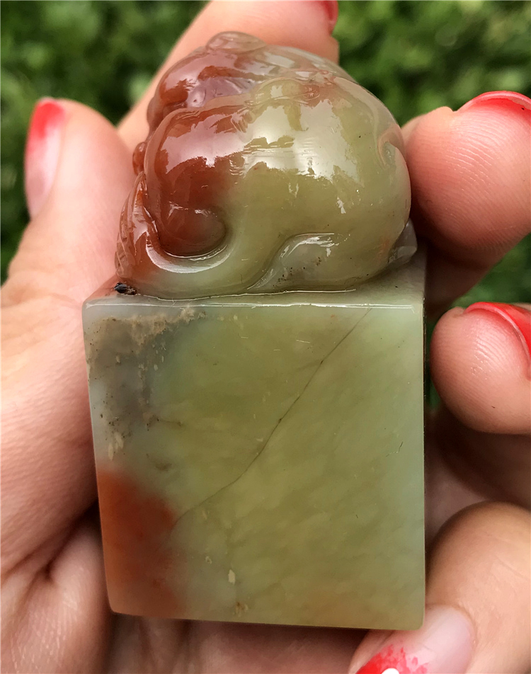 Vân Nam khá xanh xanh đá, cổ điển tư nhân nhỏ đá vàng khắc thư pháp và con dấu con dấu quà tặng con dấu đá trang trí hồ cá