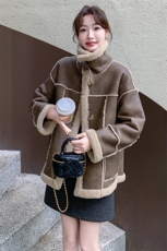 美拉德皮毛一体羊羔毛外套女冬2024新款加绒加厚机车服麂皮绒夹克，女装短外套，2C085