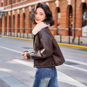 现货BAO款皮棉服女2025冬季新款保暖毛领羽绒棉PU皮衣短外套上衣图片