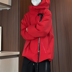 红色