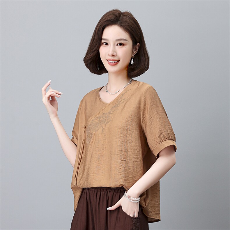 优雅刺绣短袖衬衫女宽松显瘦V领上衣夏季新款时尚百搭女装,女装衬衫,叶笙衣