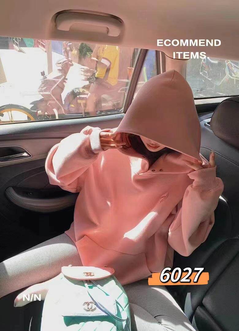 ??粉色加绒卫衣一杭，女装卫衣/绒衫，一杭