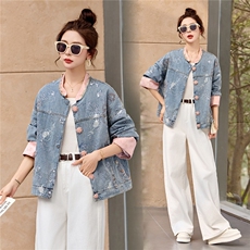 新款春款新中式重工刺绣牛仔外套，女装短外套，布芭啦