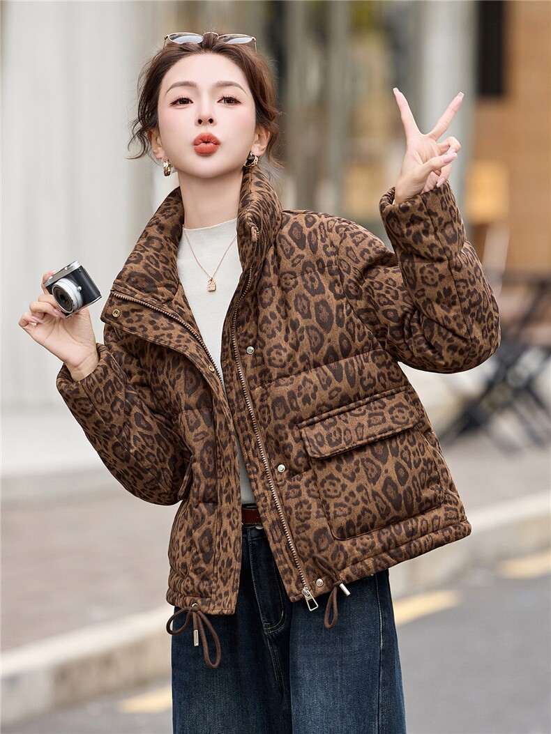 豹纹羽绒服女2025秋冬新款短款小个子韩版显瘦超好看立领加厚外套,女装羽绒服,拾衣