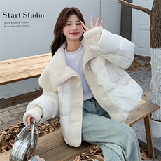 白色羊羔毛海军领短款羽绒服女冬独特超好看高级设计感小众厚外套，女装羽绒服，韩蜜菓