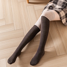 2025年秋季新款拼色针织女士过膝袜时尚休闲通勤百搭，袜子，披星电商供货