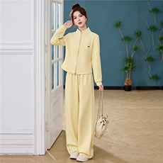 2026年春季新款休闲减龄显瘦两件套套装，女装套装/套裙，布芭啦