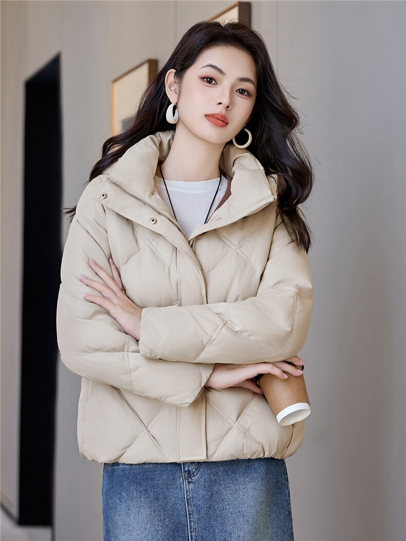 轻薄羽绒服女短款连帽小个子休闲百搭棉服2025冬季新款,女装羽绒服,阿舍尔精品