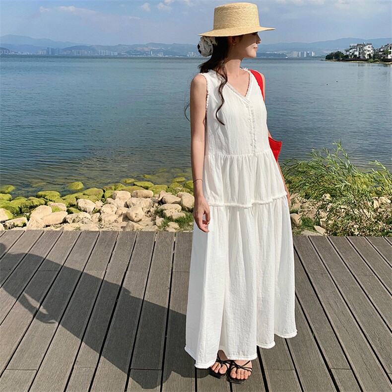 白色V领无袖背心连衣裙女2025夏季新款超好看度假风绝美初恋长裙,女装连衣裙,浙宝305