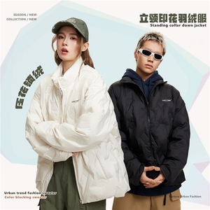 2025冬款立领印花羽绒服--8022模特图图片