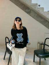 刺绣小熊牛仔拼接针织卫衣，女装卫衣/绒衫，转角爱尚