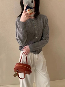红色衣服针织开衫春秋新款宽松短款显瘦洋气打底外套上衣图片