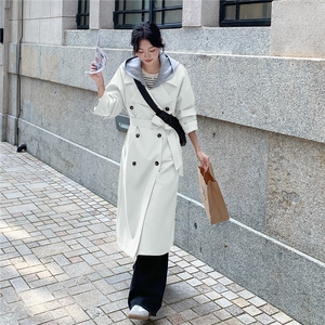 【现货】时尚减龄连帽拼色可脱卸帽宽松休闲风衣外套女秋新款图片